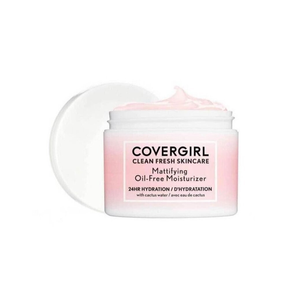 NIB 5 Pack Covergirl Mattifying Oil Free Moisturizer Normal to Oily Skin 2.0 oz
